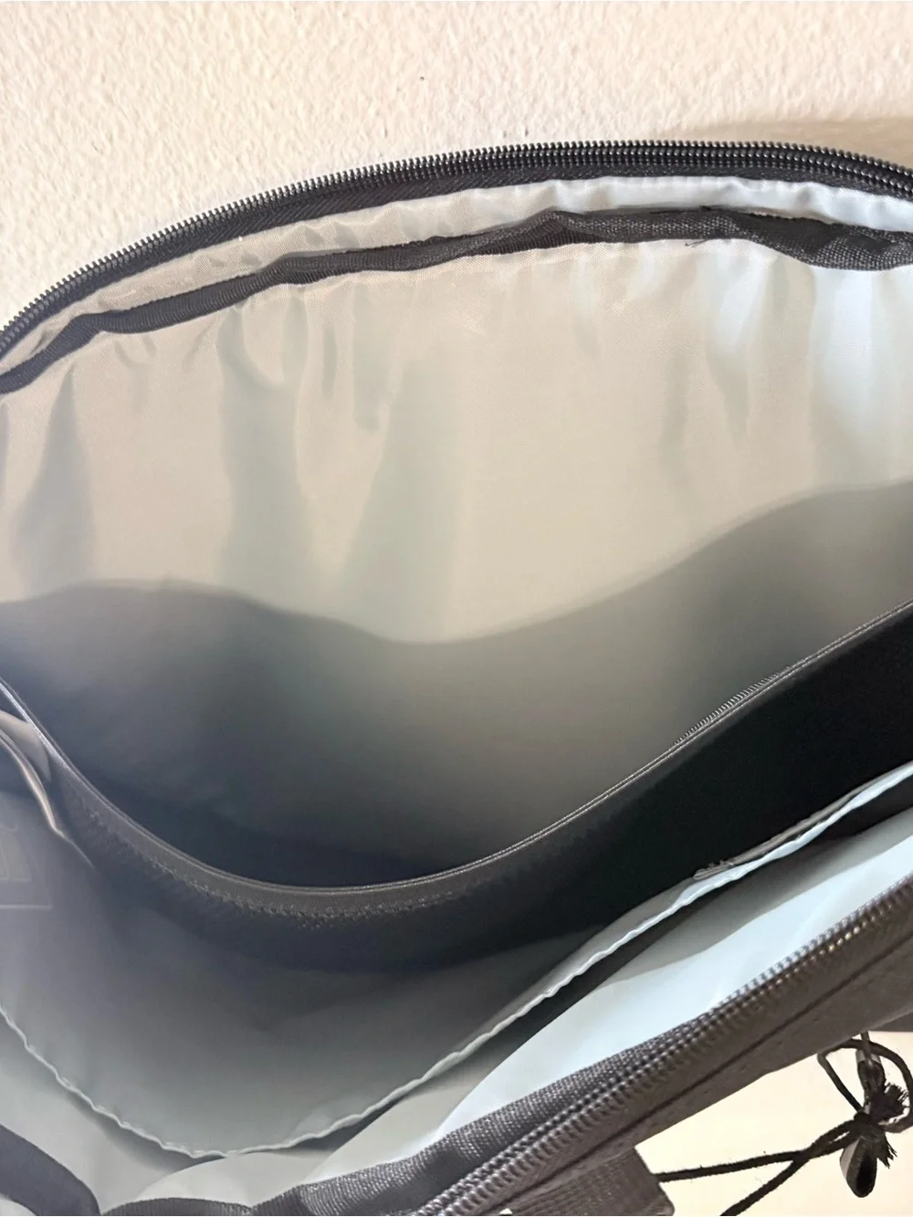 HP Renew Laptop Carrying Case for 17.3 (NWOT)